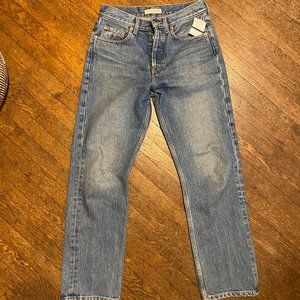 The Feel Studio THE GENUINE JEAN